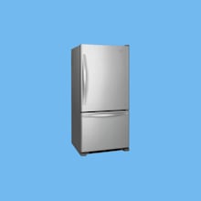 Product image of Whirlpool WRB322DMBM